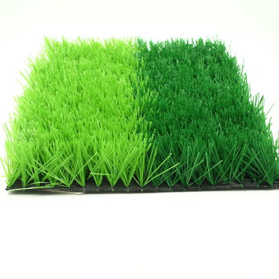 10500 points/m2 Densité Herbe synthétique verte personnalisée pour le terrain de football