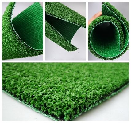 15 mm de hauteur de piles de moquette de gazon synthétique pour le terrain de football