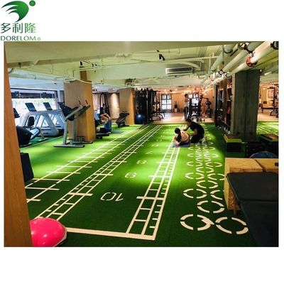 Plancher sportif Balance de remise en forme Formation de gazon artificiel pour gym
