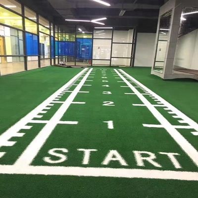 EN14904 Plancher sportif certifié en pelouse artificielle de densité 52500